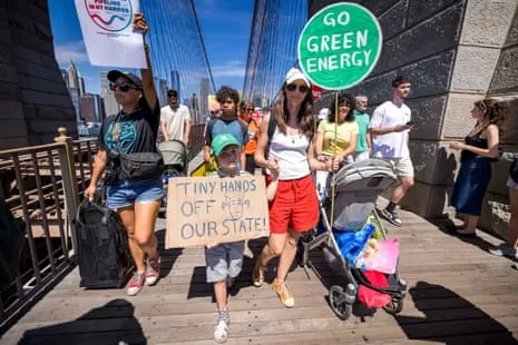 Sun Day: US Environmental Activists will Gather for Clean Power Amid Regulatory Rollbacks