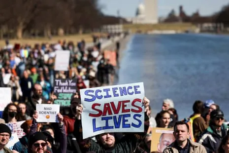 The President’s Campaign on Science Has US Healthcare Experts Reeling: ‘They Are Ignoring Science’